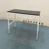 5' Stationary Lab Bench image 0